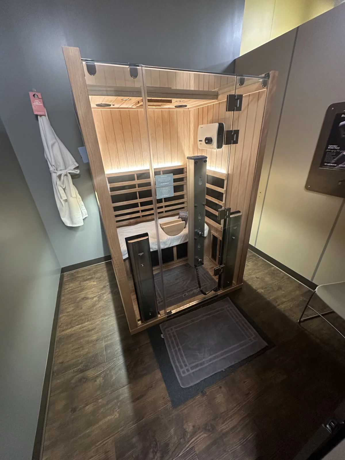 Google Places Image #3