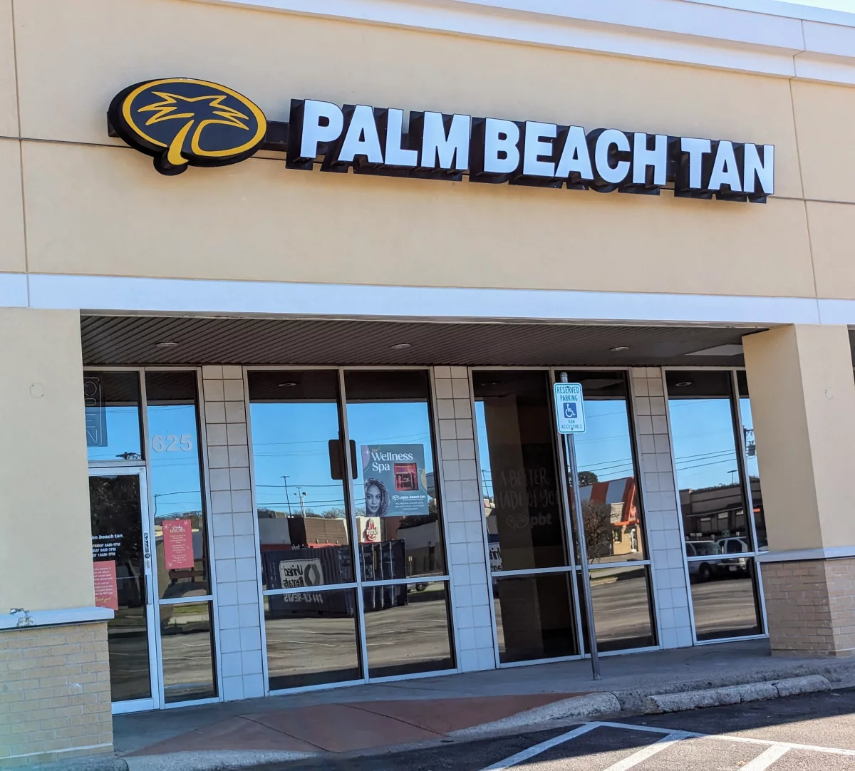 Google Places Image #4