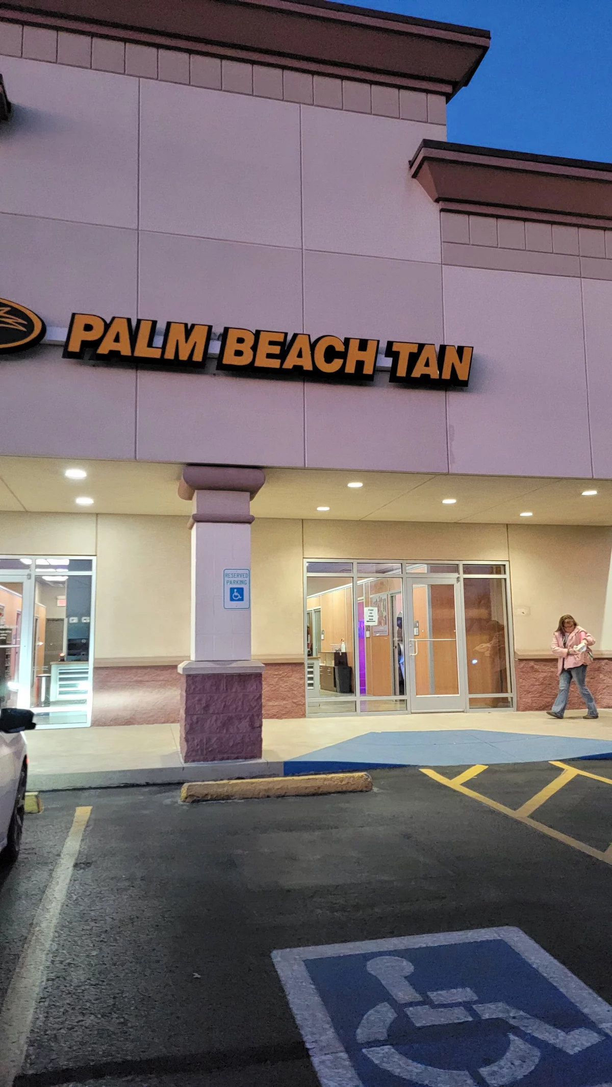 Google Places Image #10