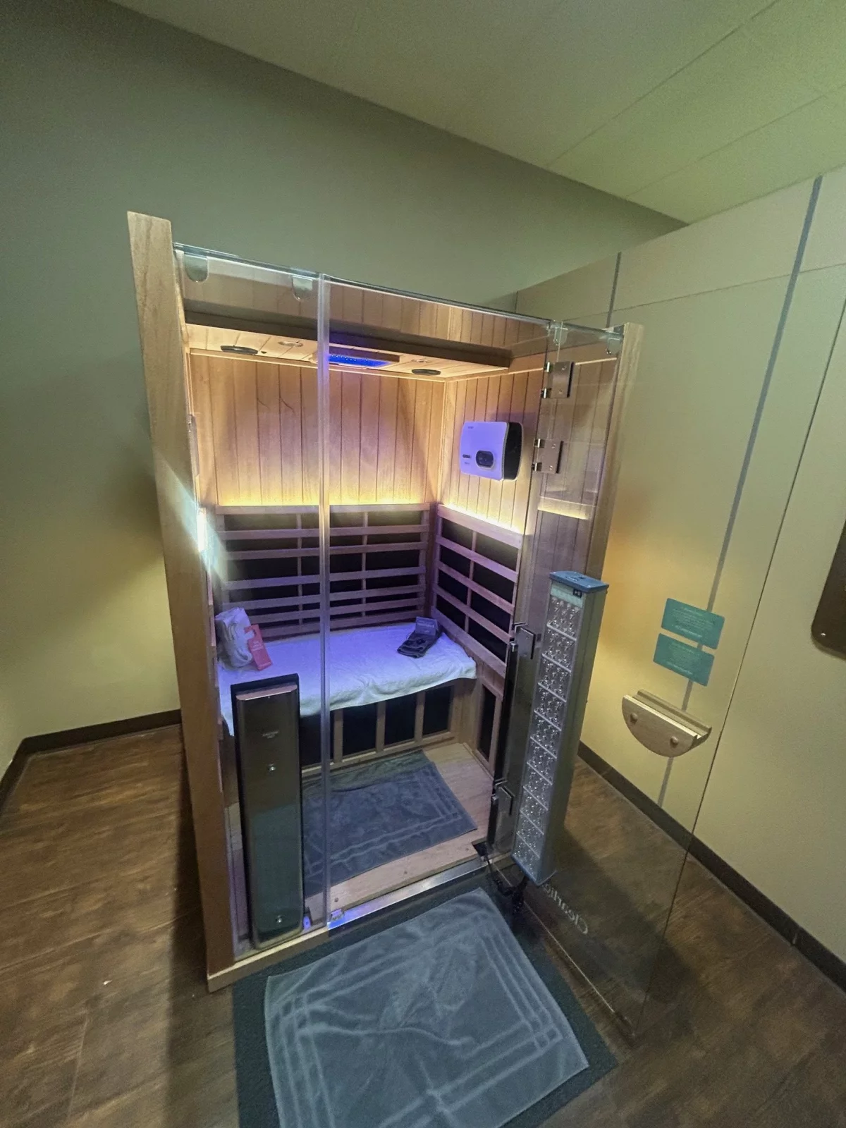 Google Places Image #3