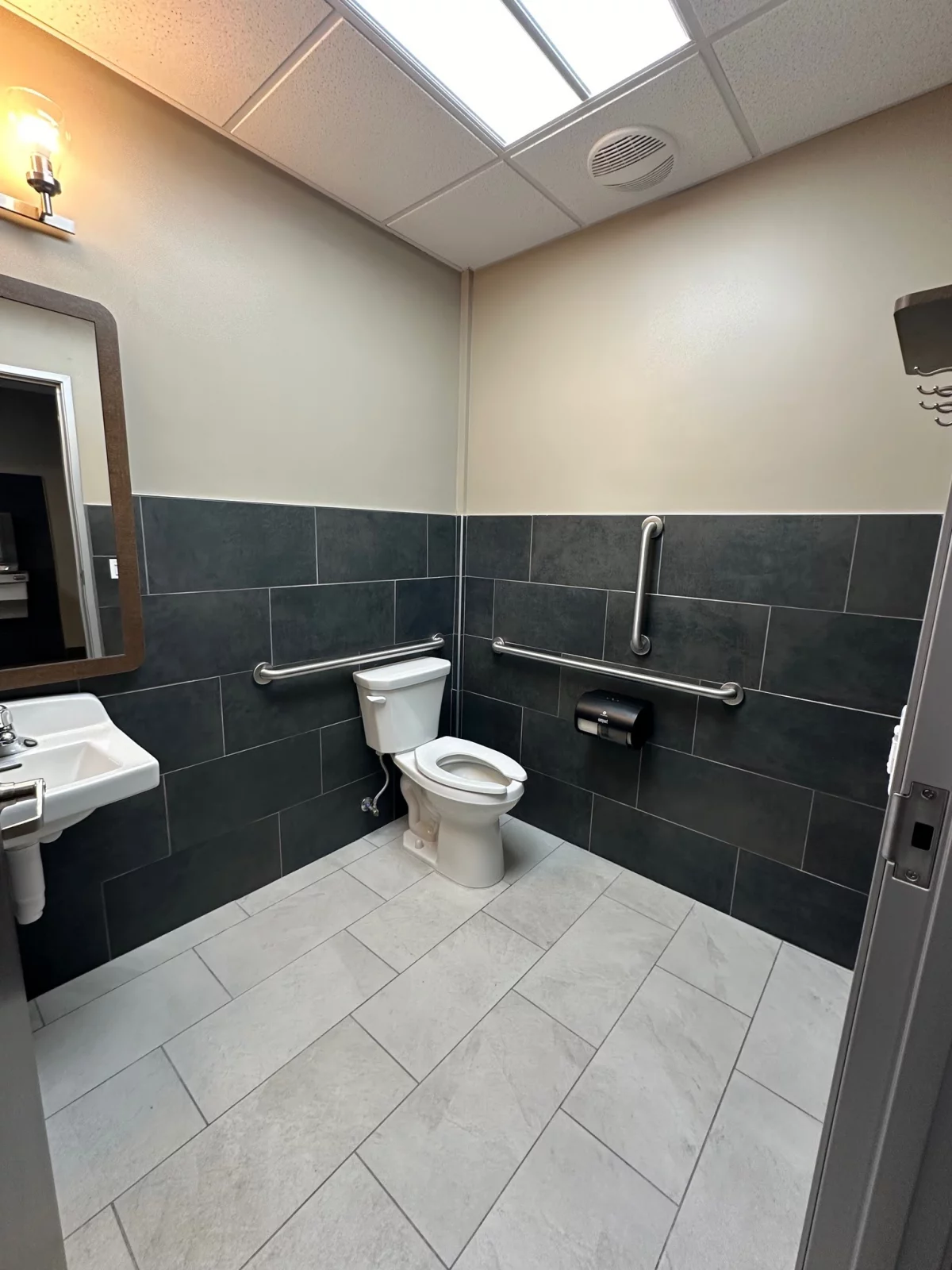 Google Places Image #4