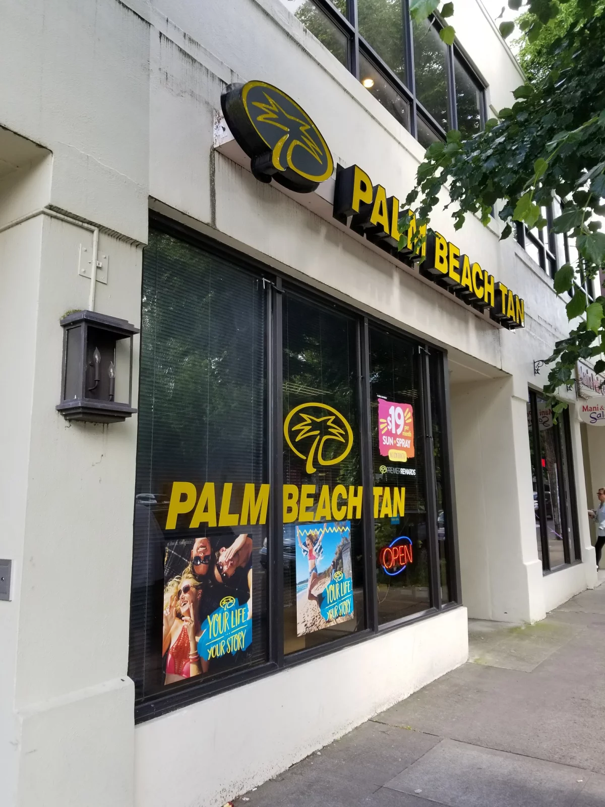 Google Places Image #3