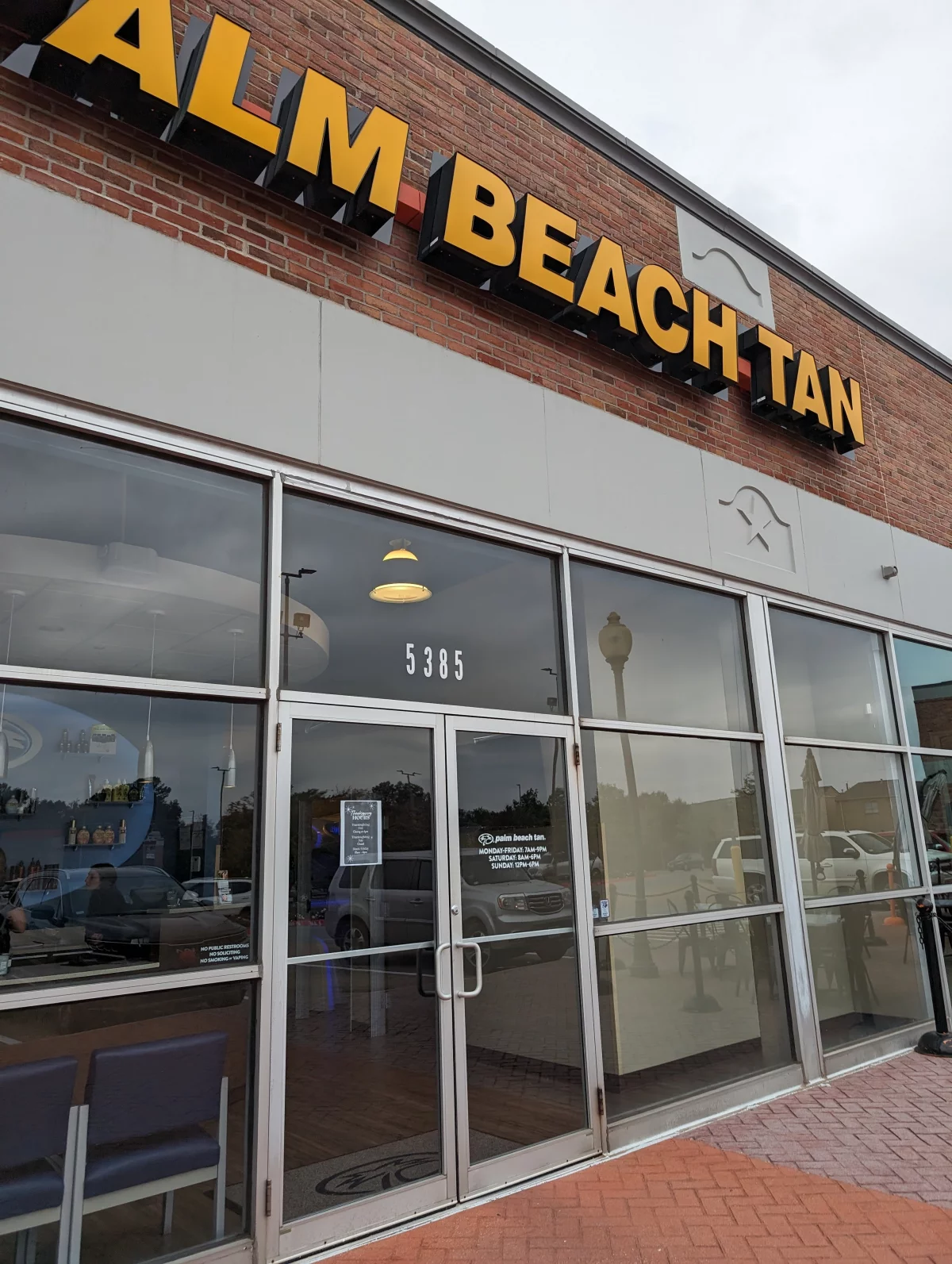 Google Places Image #4