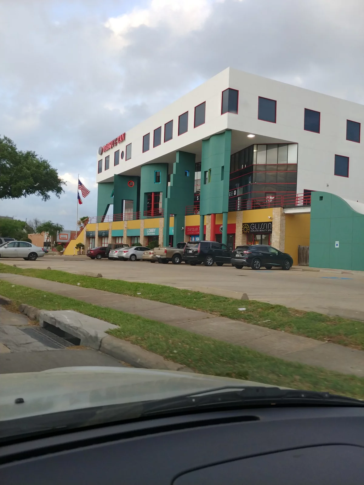 Google Places Image #3