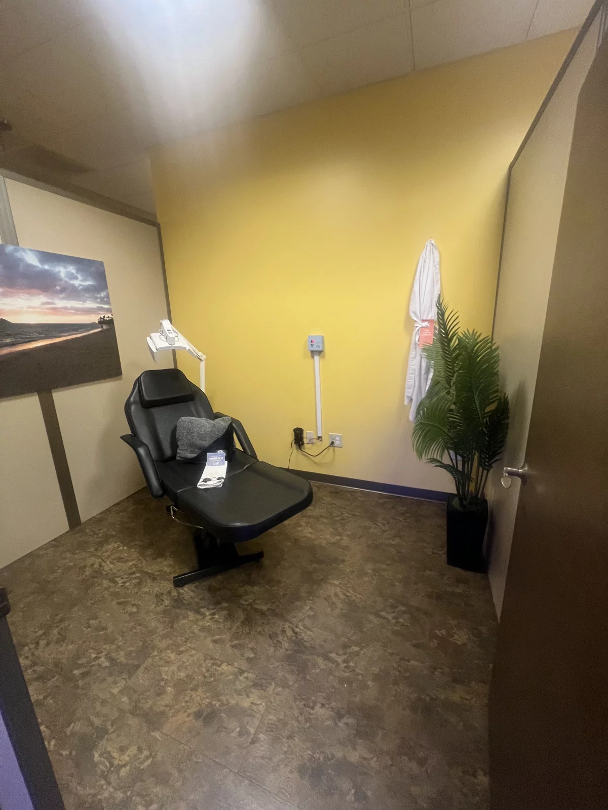 Google Places Image #10