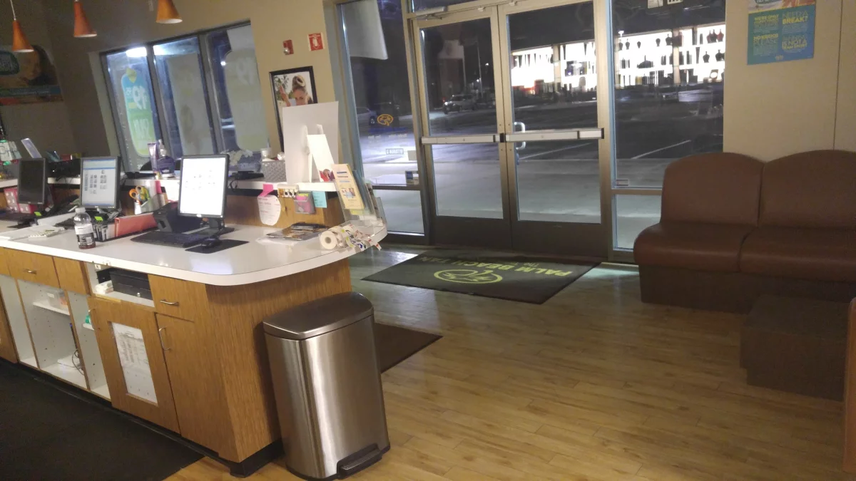 Google Places Image #9