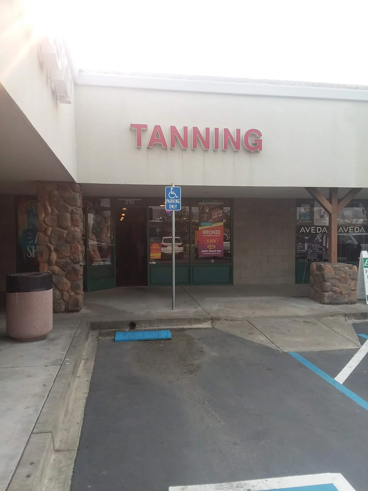 Google Places Image #3