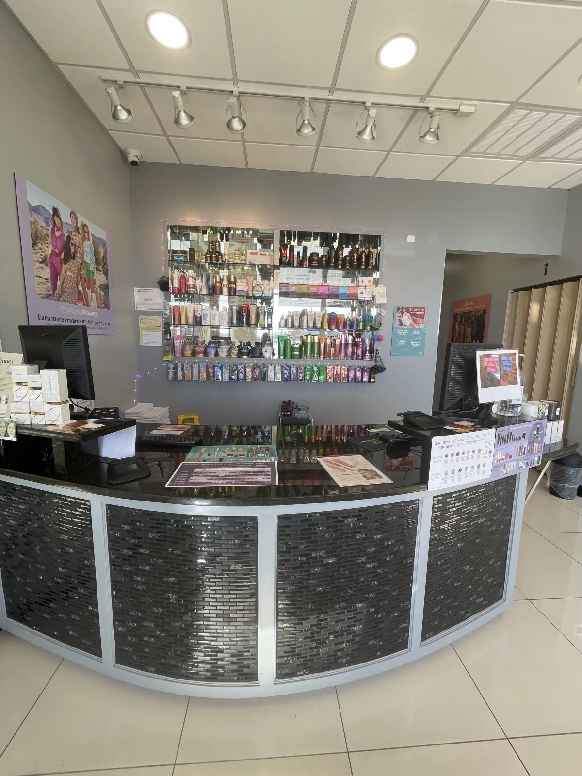 Google Places Image #3