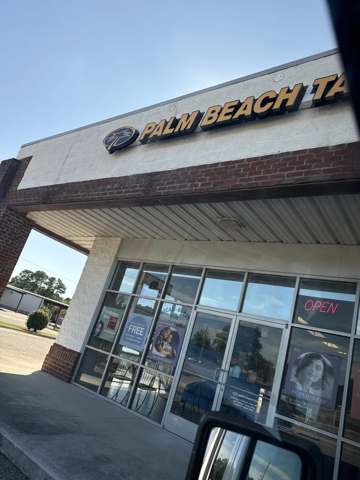 Google Places Image #4