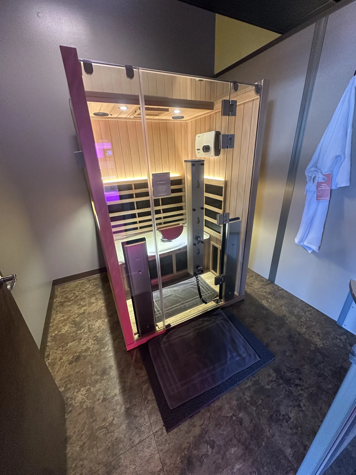 Google Places Image #8