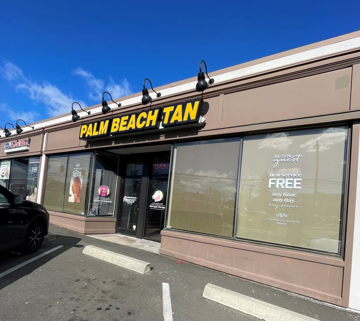 Google Places Image #1