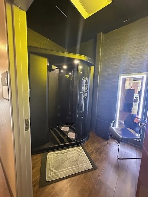 Google Places Image #3