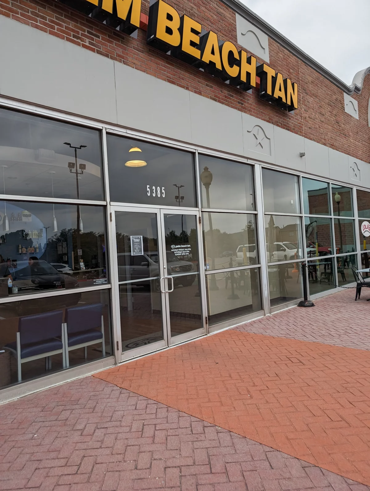 Google Places Image #9